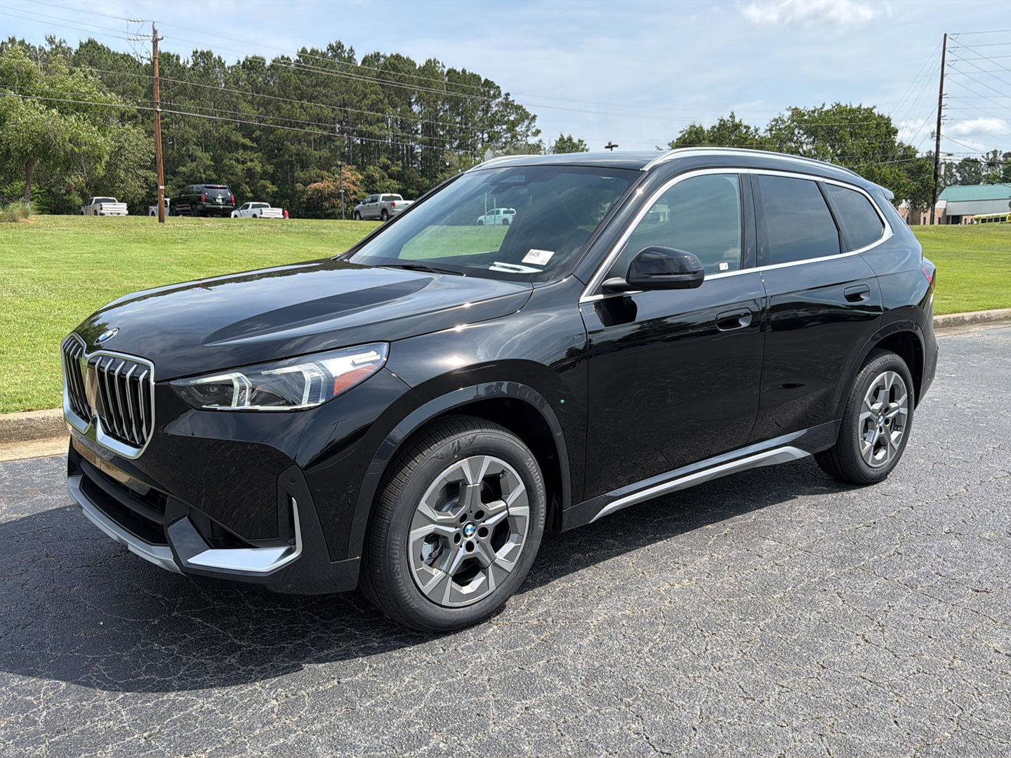 New 2026 BMW X1 xDrive28i w/ Technology Package AWD/4WD image 1
