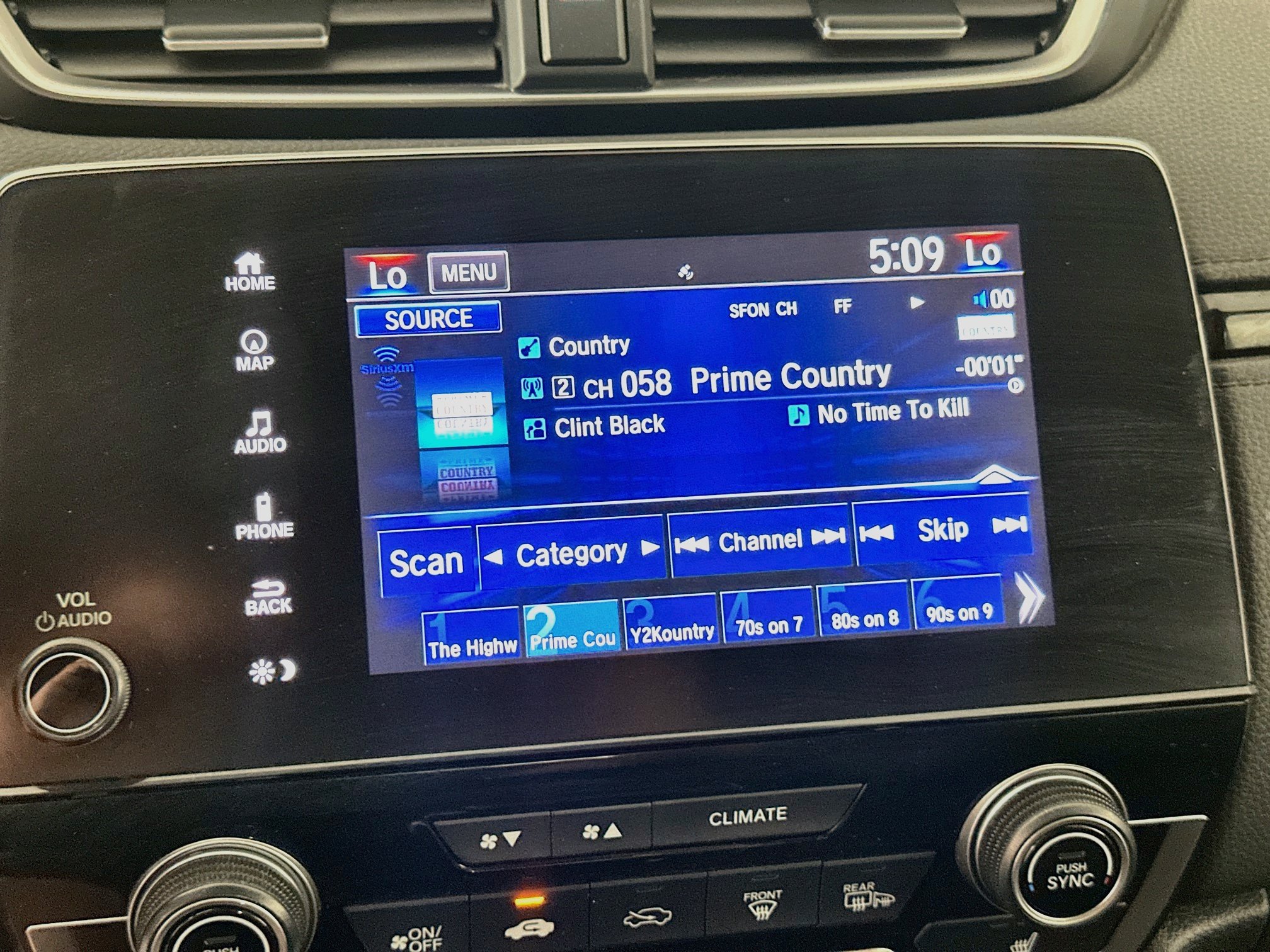 Used 2018 Honda CR-V Touring image 21
