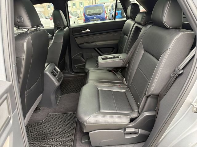 Used 2022 Volkswagen Atlas Cross Sport SEL image 25