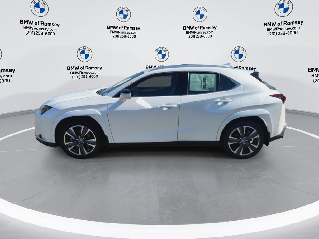 Used 2024 Lexus UX 250h AWD w/ Premium Package image 5