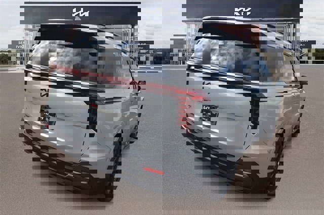 New 2026 Kia Carnival SX Prestige image 3