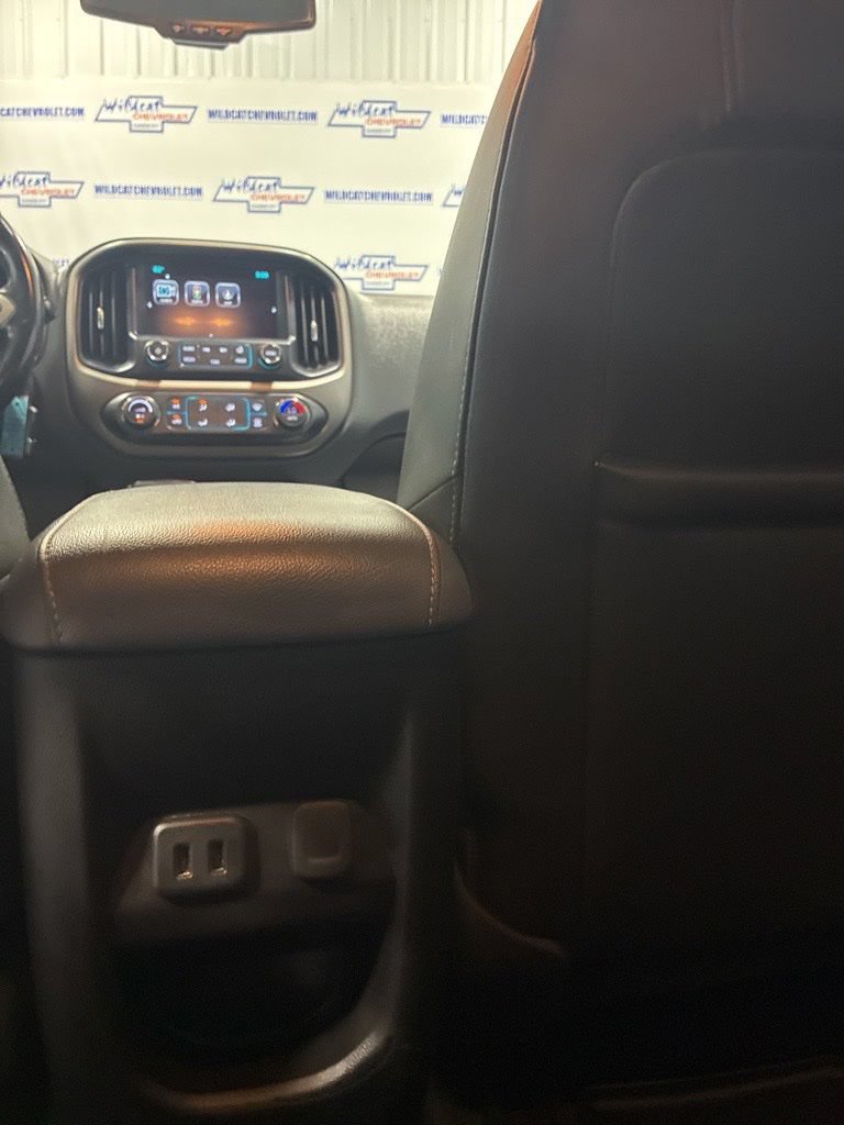 Used 2018 Chevrolet Colorado Z71 AWD/4WD image 31