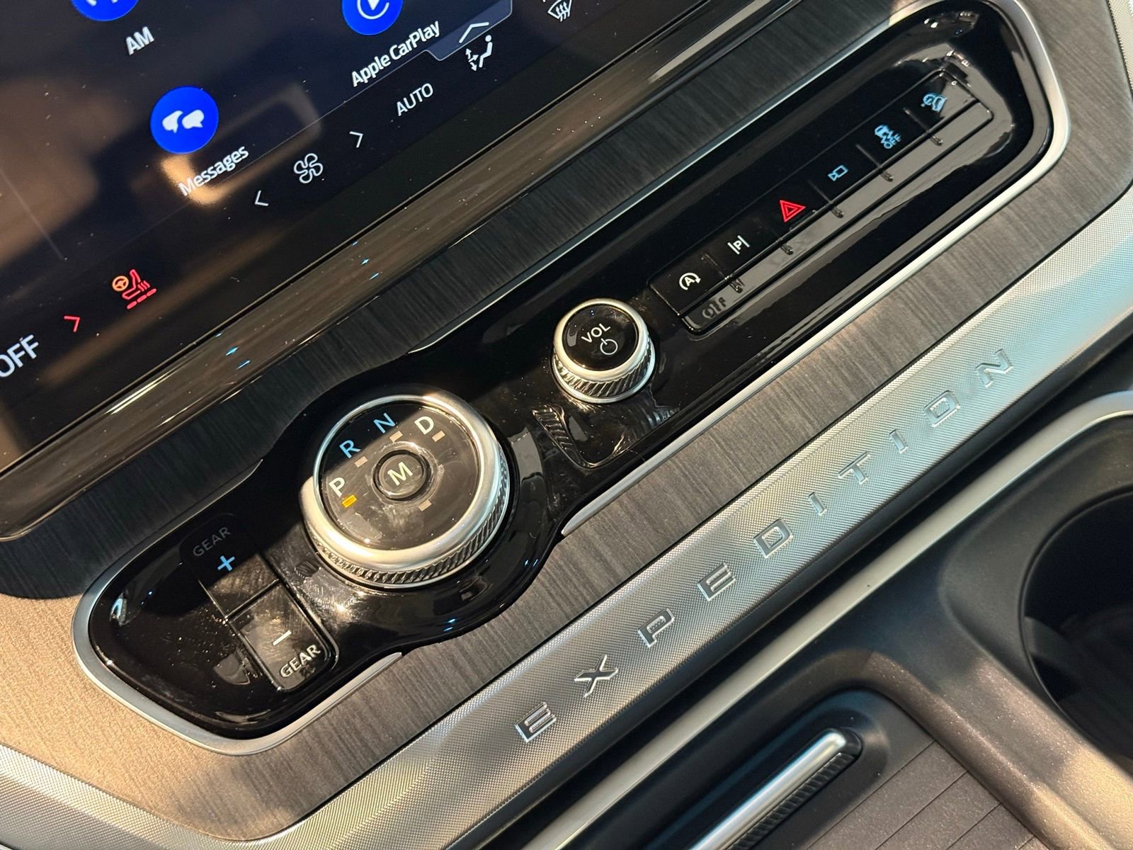 New 2025 Ford Expedition Max Platinum w/ Platinum Ultimate Package image 30