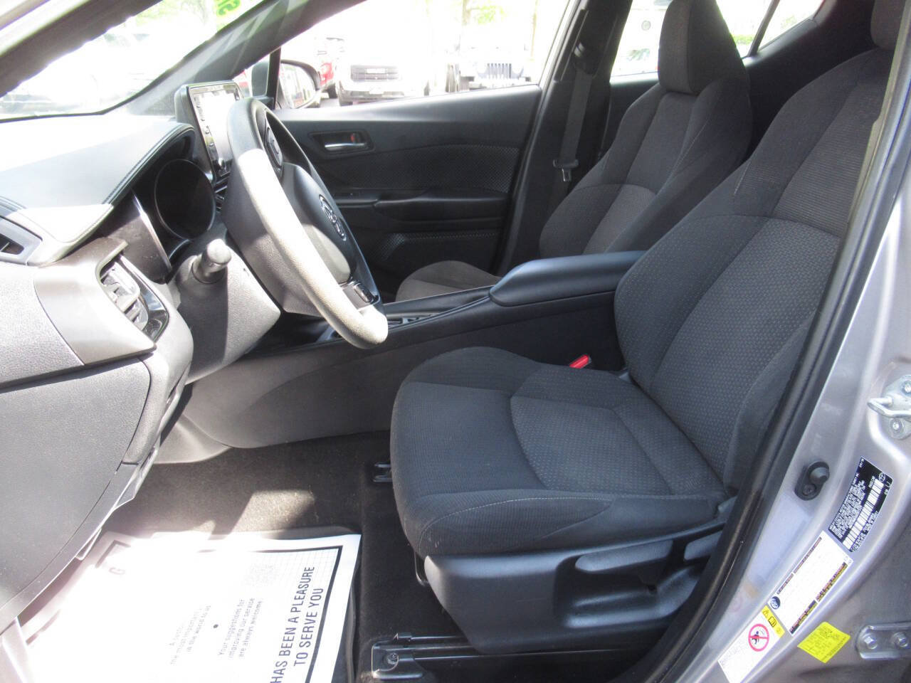 Used 2019 Toyota C-HR LE FWD image 16