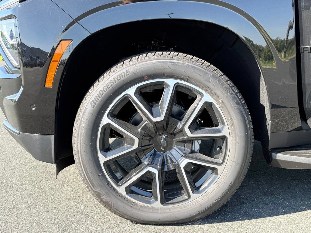 New 2026 Chevrolet Tahoe RST w/ RST Capability Package AWD/4WD image 45