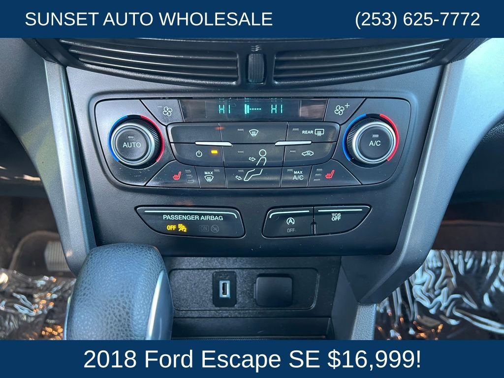 Used 2018 Ford Escape SE w/ SE Sync 3 Package image 24