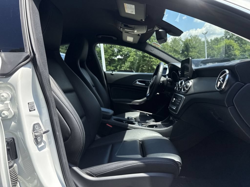 Used 2019 Mercedes-Benz CLA 250 image 25