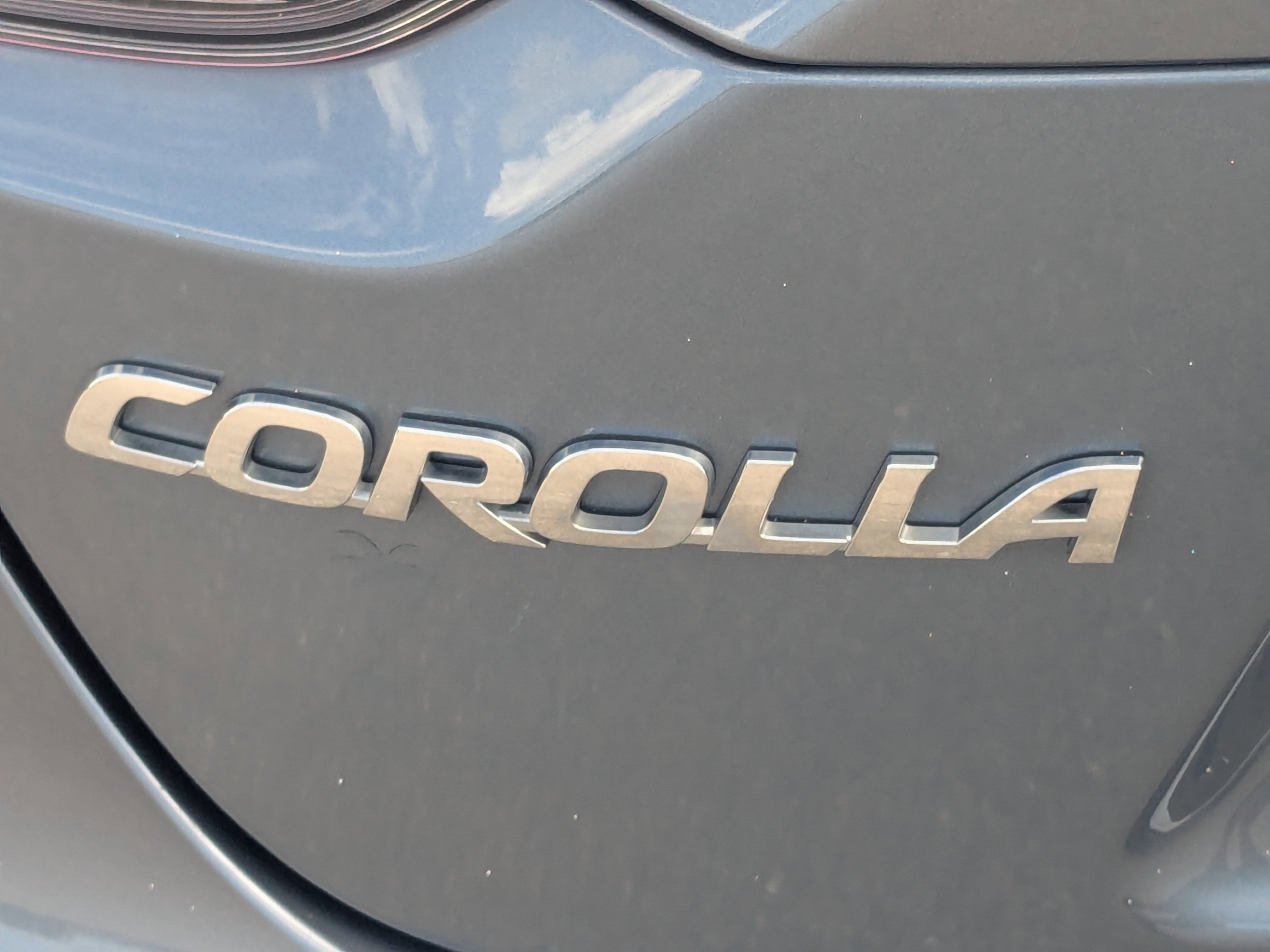 Used 2023 Toyota Corolla LE image 14