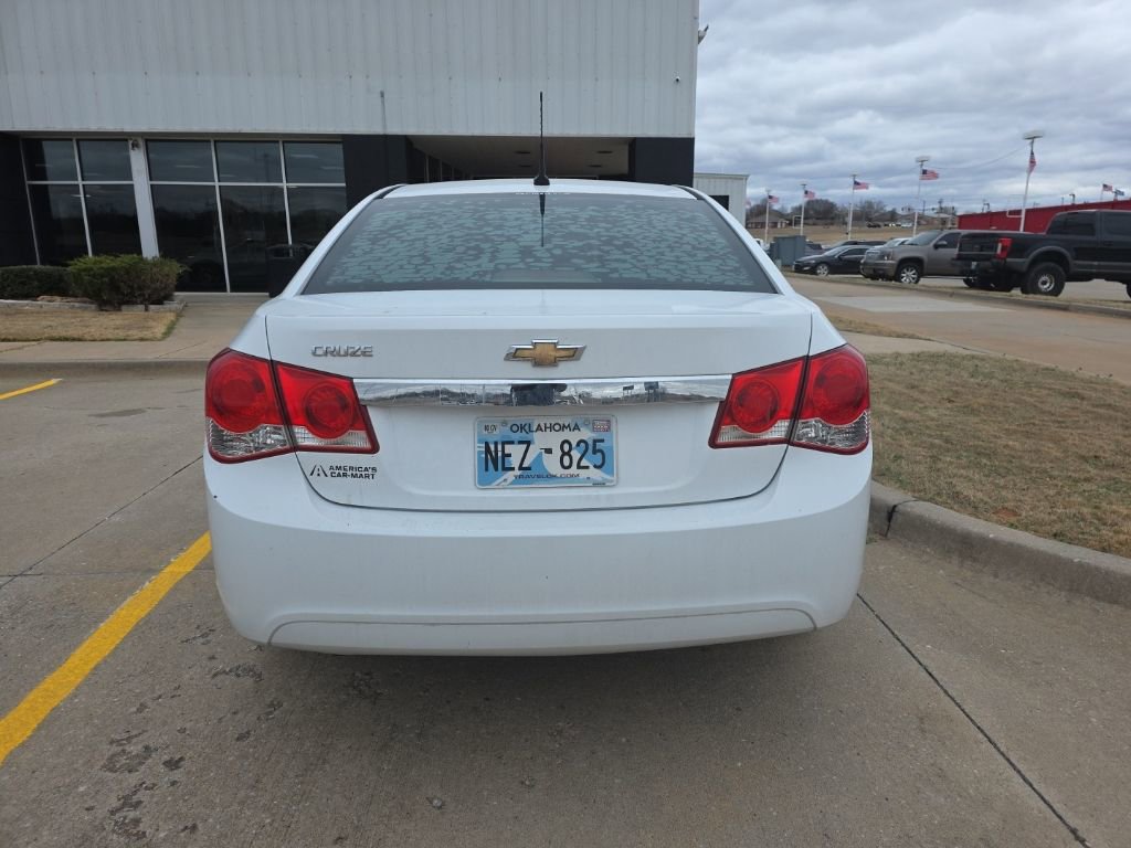 Used 2014 Chevrolet Cruze LS image 7