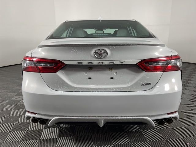 Used 2023 Toyota Camry XSE image 9
