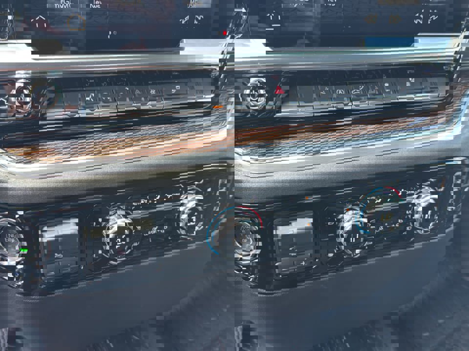 Used 2026 GMC Sierra 1500 Elevation w/ Elevation Select Package image 19