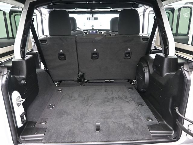 Used 2023 Jeep Wrangler Sahara w/ Cold Weather Group image 30