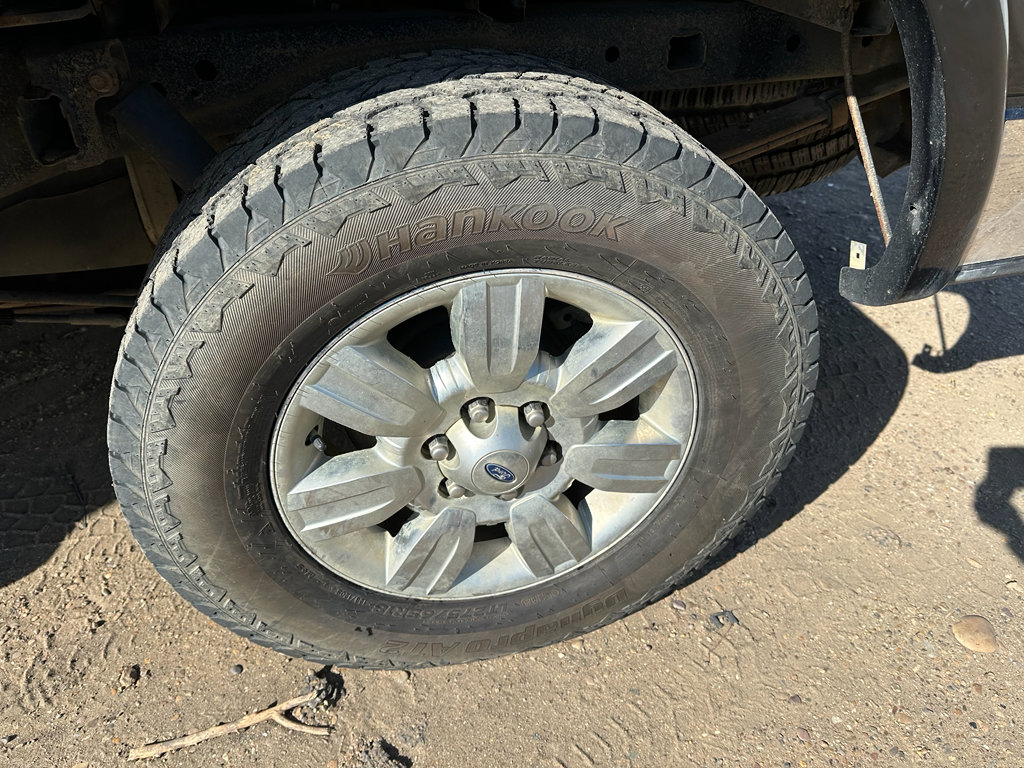 Used 2011 Ford F150 Lariat w/ Lariat Chrome Pkg image 16