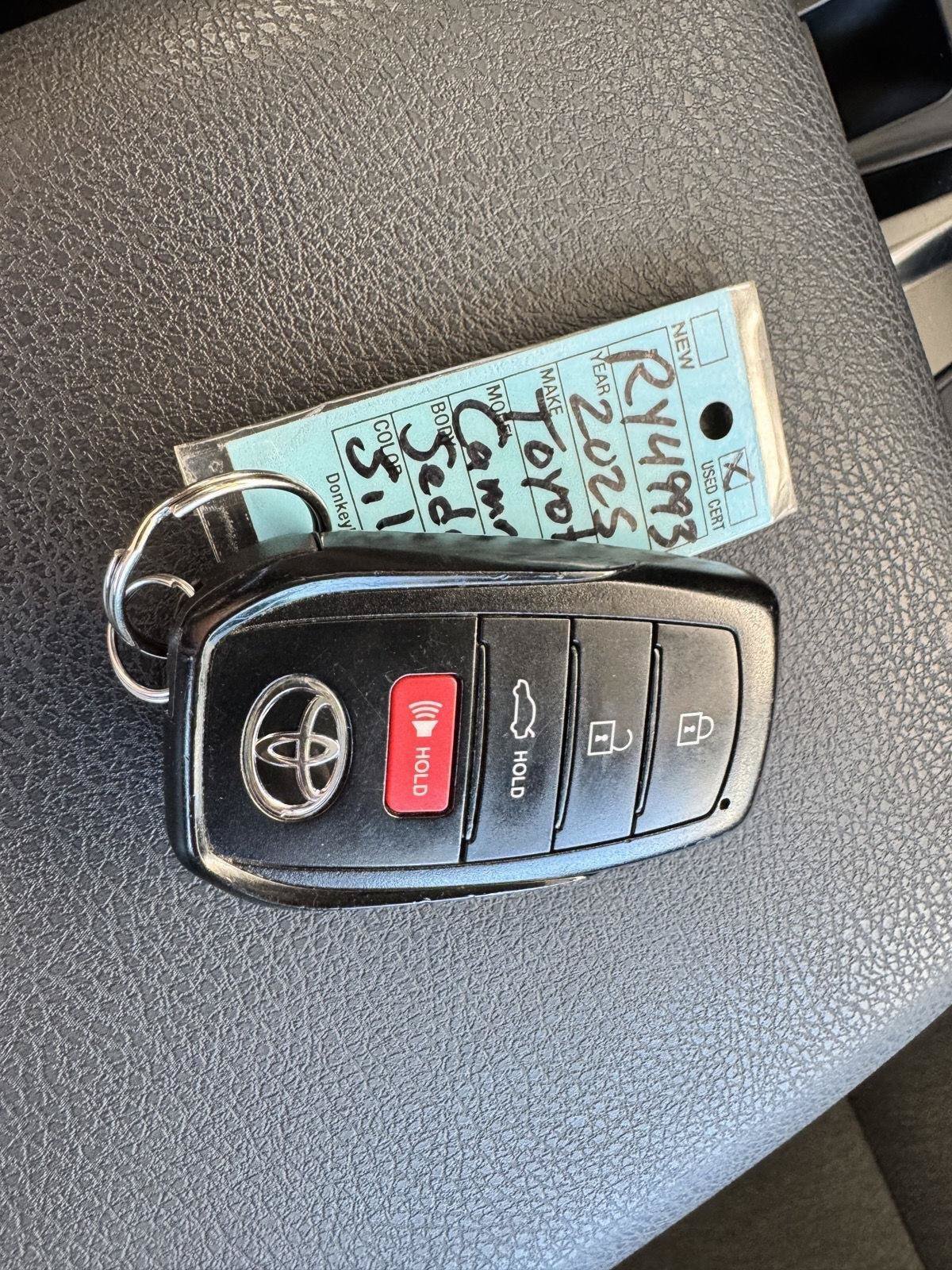 Used 2025 Toyota Camry LE FWD image 35