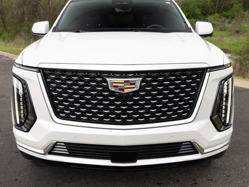 Used 2025 Cadillac Escalade Premium Luxury w/ Touring Package image 12