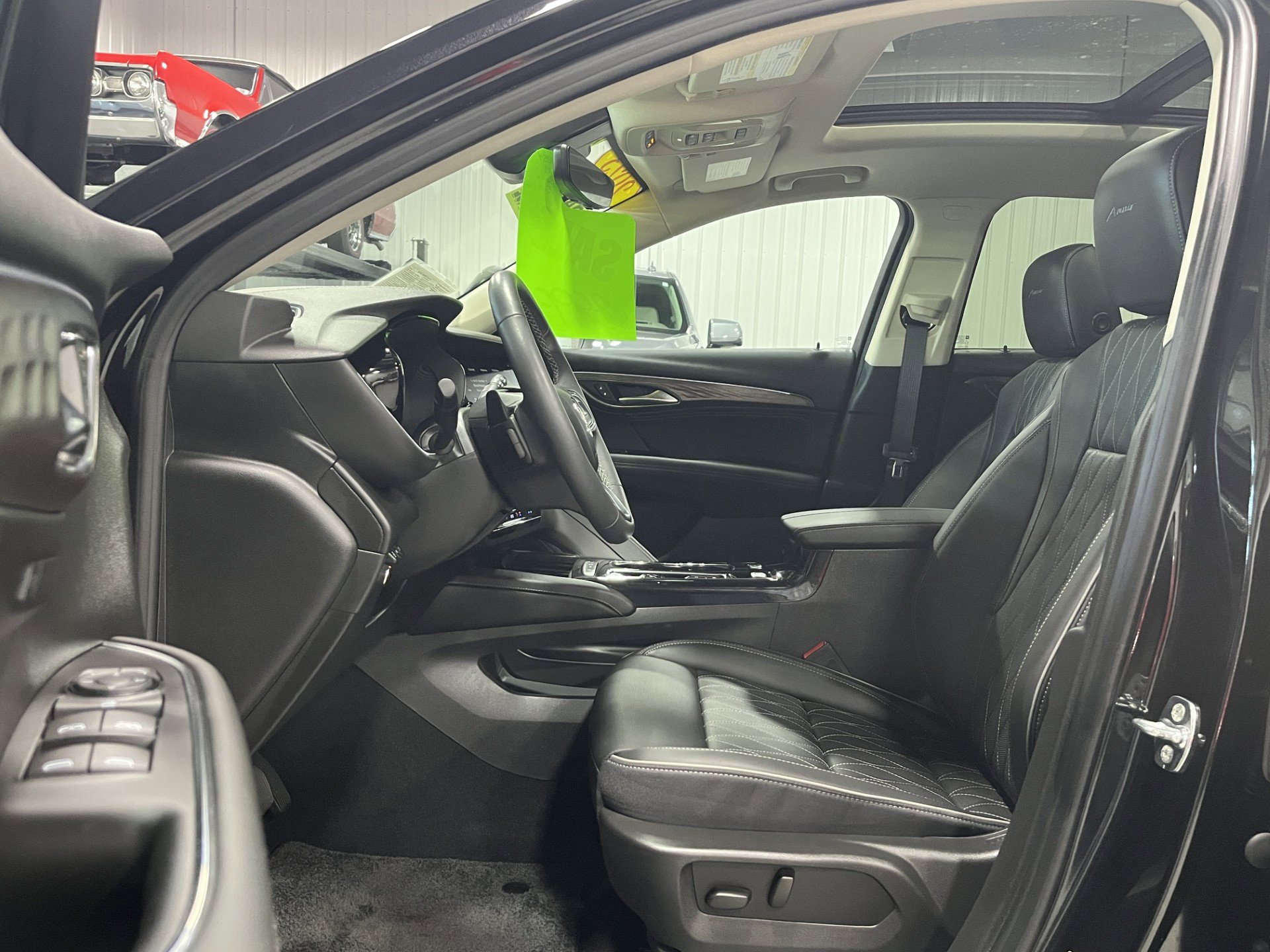 Certified 2023 Buick Envision Avenir AWD/4WD image 13