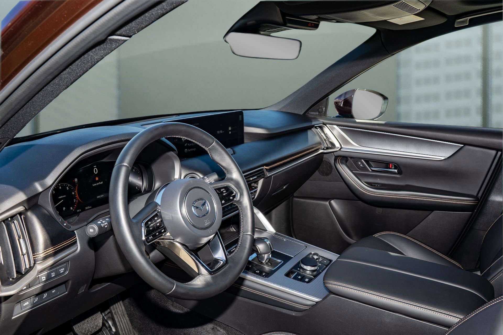 Used 2025 MAZDA CX-90 3.3 Turbo S w/ Premium Package image 16