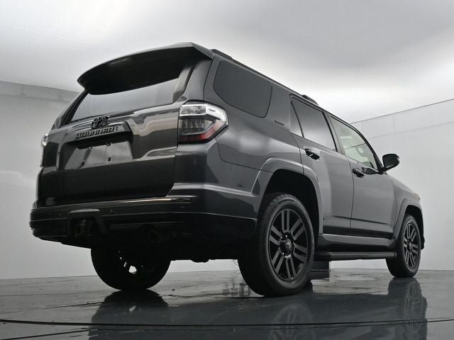 Used 2019 Toyota 4Runner Limited AWD/4WD image 39