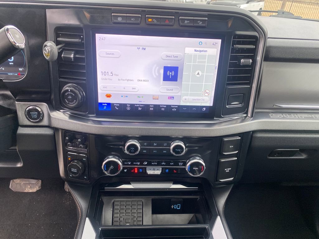 Used 2024 Ford F250 Platinum w/ FX4 Off-Road Package image 19