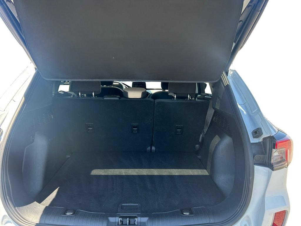 Used 2022 Ford Escape SE w/ Convenience Package AWD/4WD image 13