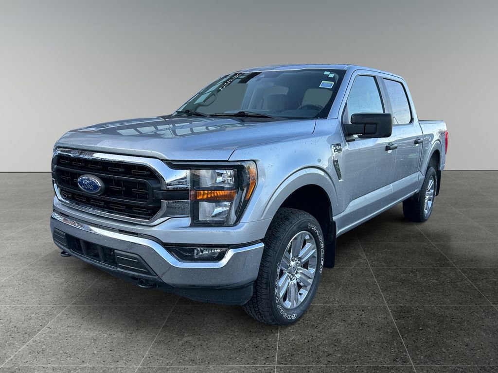 Used 2023 Ford F150 XLT w/ Trailer Tow Package AWD/4WD image 3