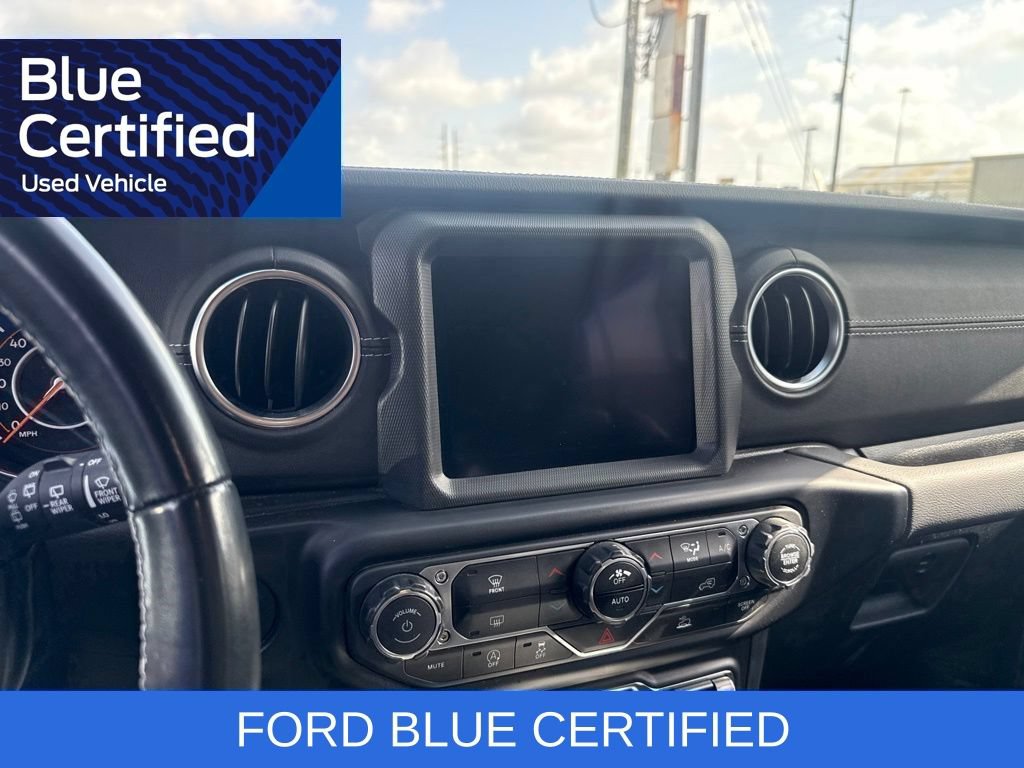 Used 2022 Jeep Wrangler Unlimited Sahara AWD/4WD image 10