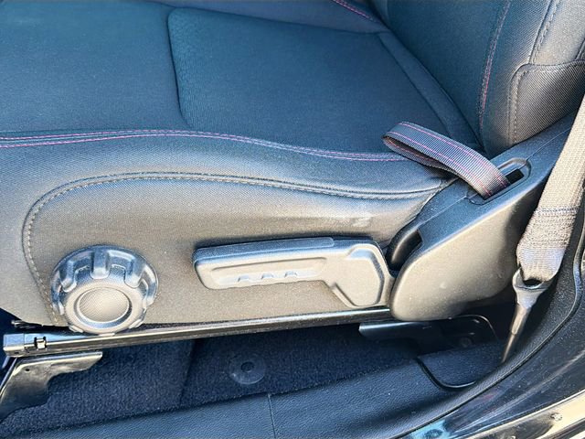 Used 2021 Jeep Wrangler Unlimited Rubicon image 24