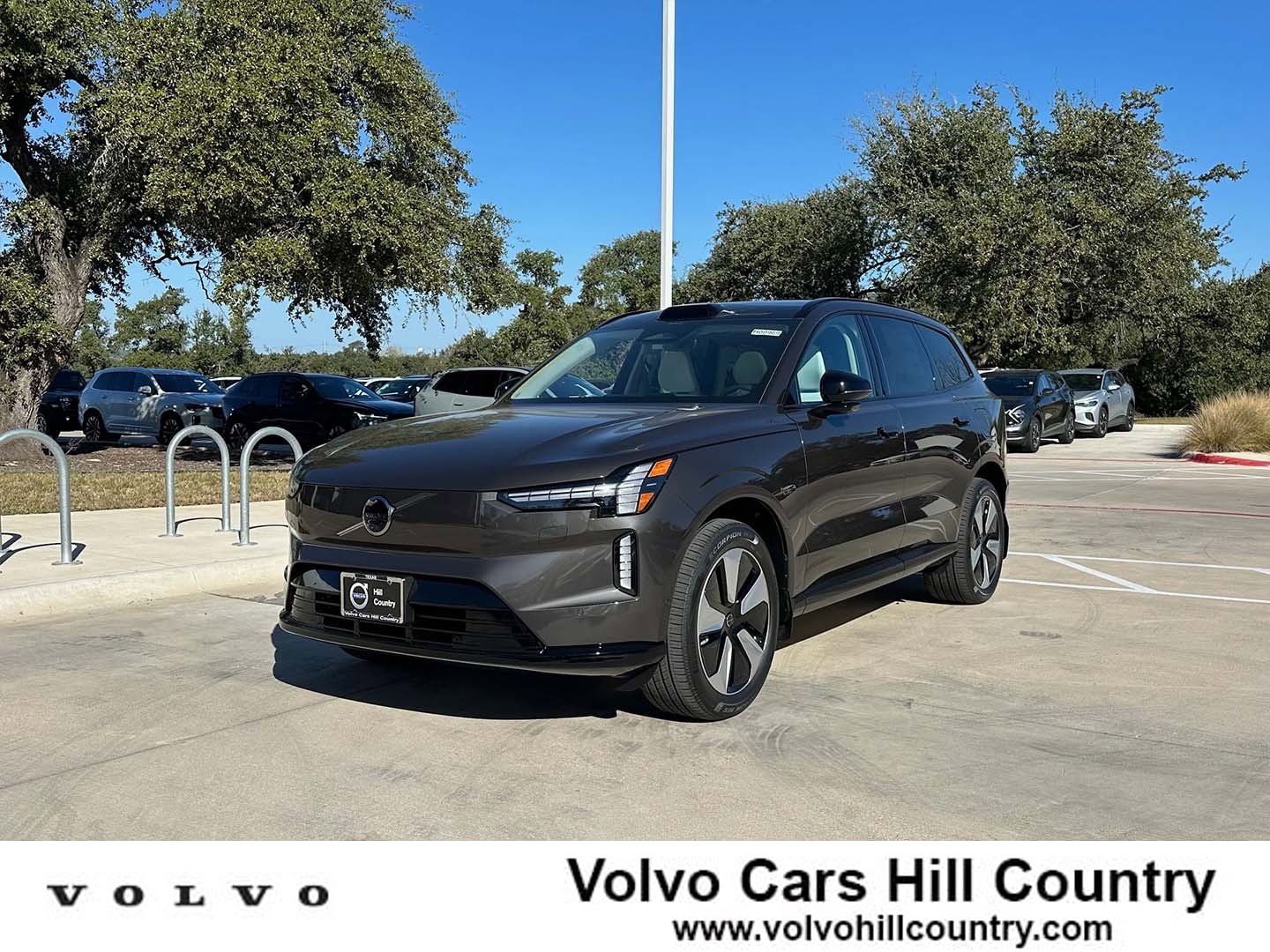 New 2025 Volvo EX90 Plus w/ Protection Package Premier AWD/4WD image 1
