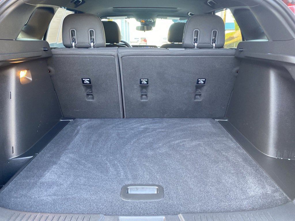 Used 2024 Chevrolet Trax RS w/ Sunroof Package image 16