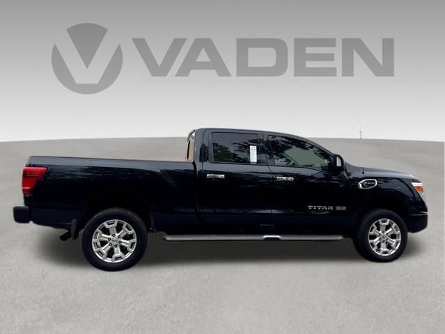 Used 2019 Nissan Titan SV w/ SV Convenience Package AWD/4WD image 21