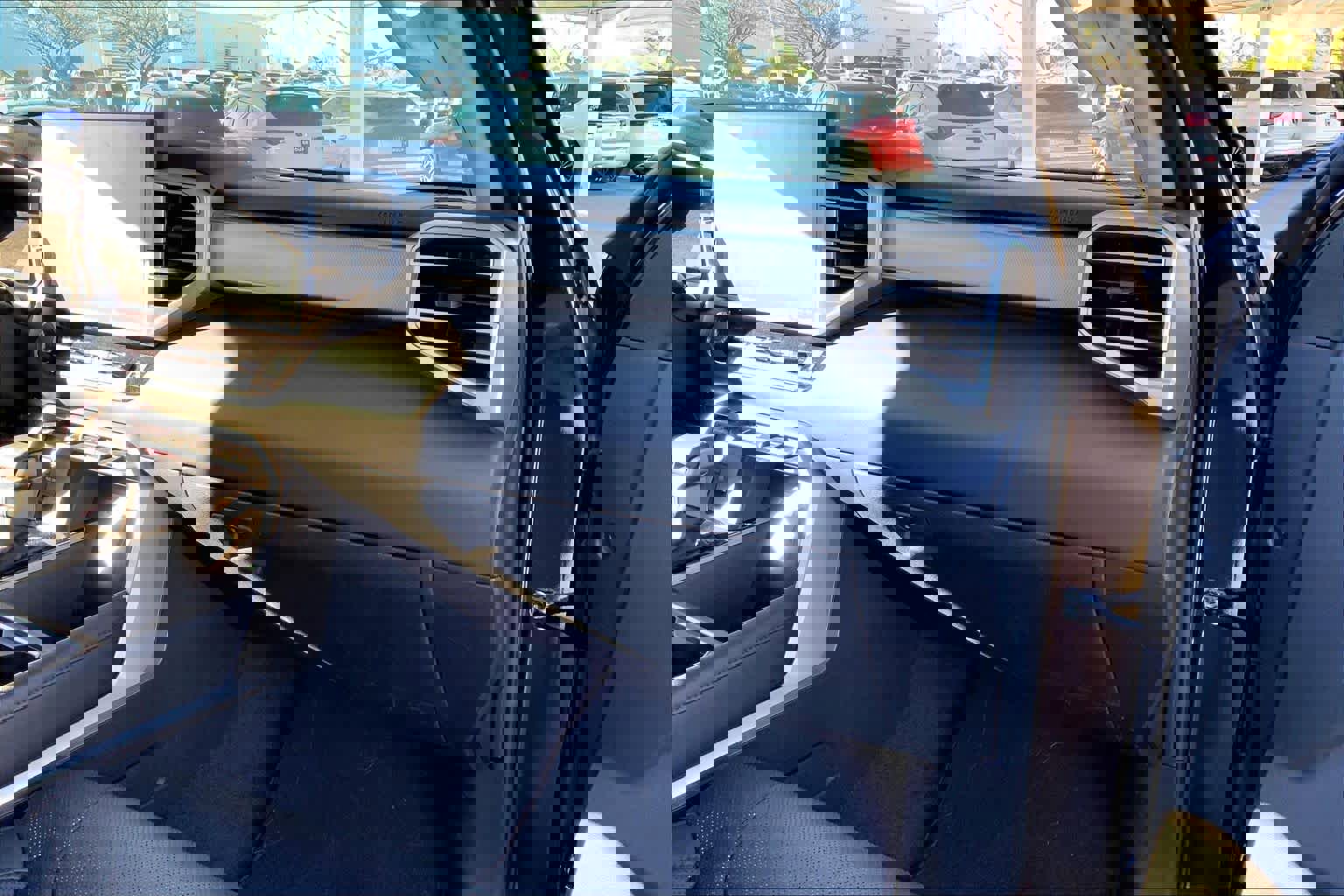 Used 2024 Toyota Tundra Limited image 16