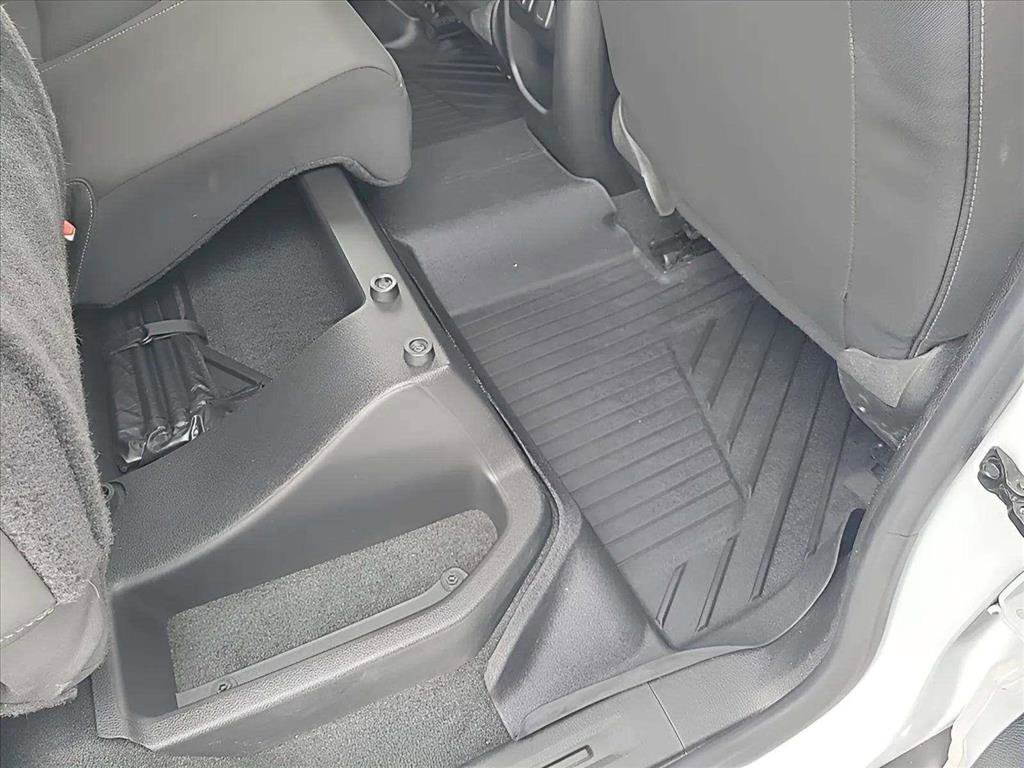 Used 2017 Chevrolet Colorado LT w/ LT Convenience Package image 27