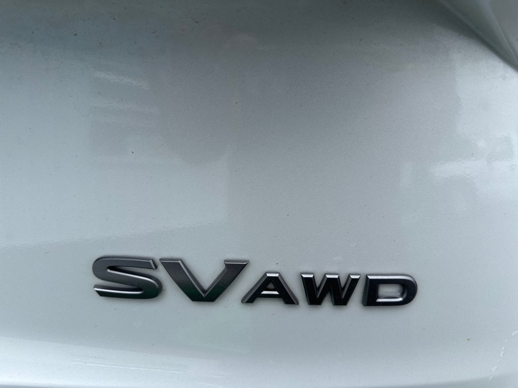 Used 2024 Nissan Rogue SV AWD/4WD image 7