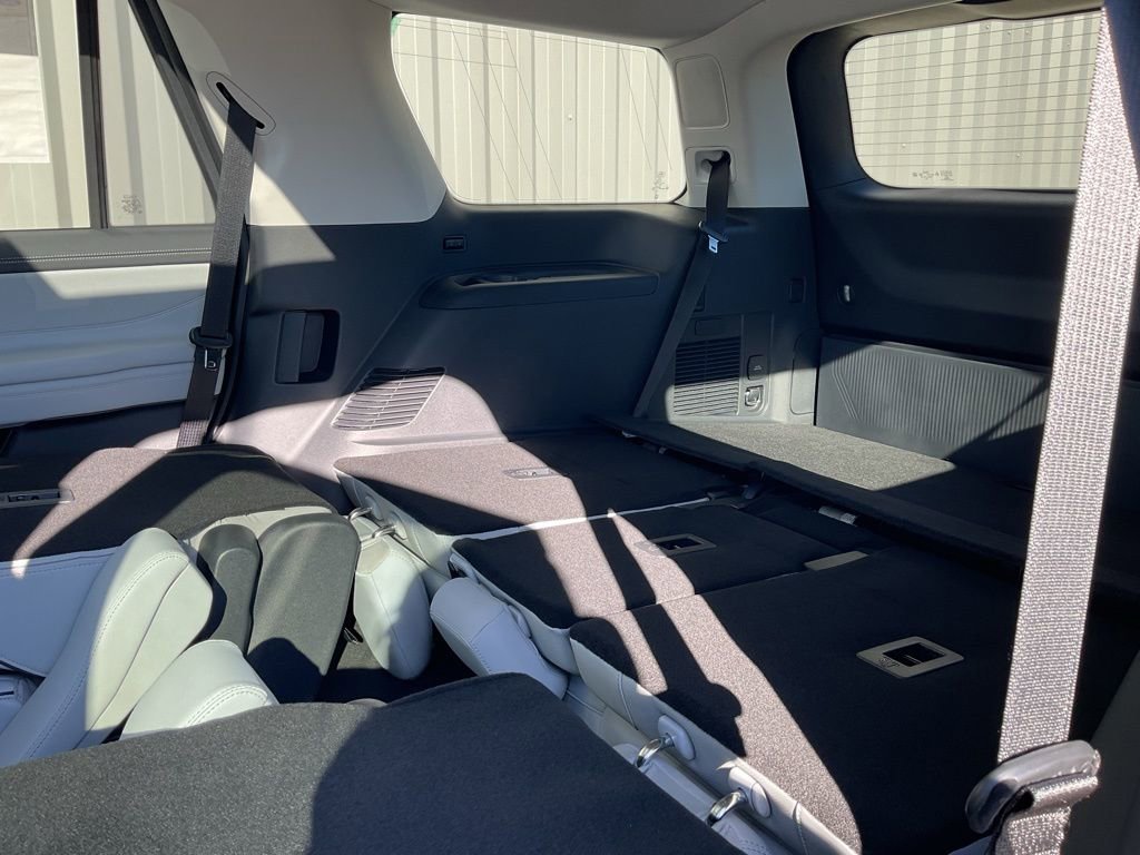 New 2026 Ford Expedition Platinum w/ Platinum Ultimate Package image 25