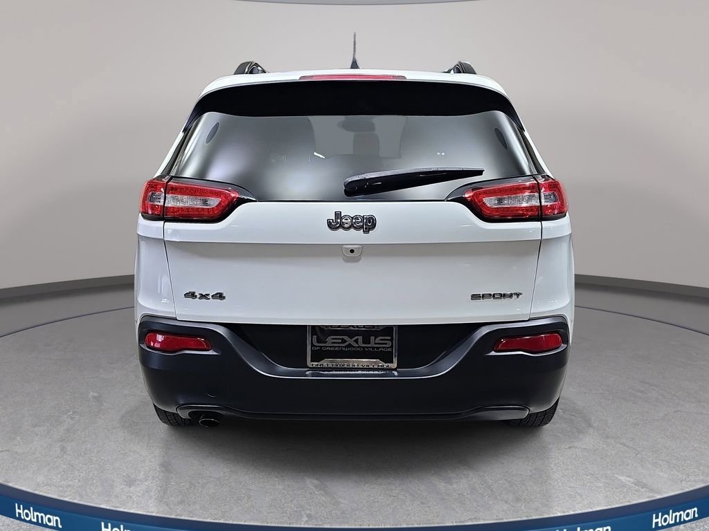 Used 2016 Jeep Cherokee Sport w/ Cold Weather Group AWD/4WD image 7
