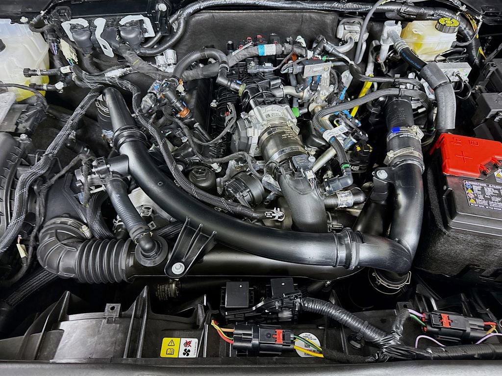 Used 2025 Ford Bronco Badlands image 34