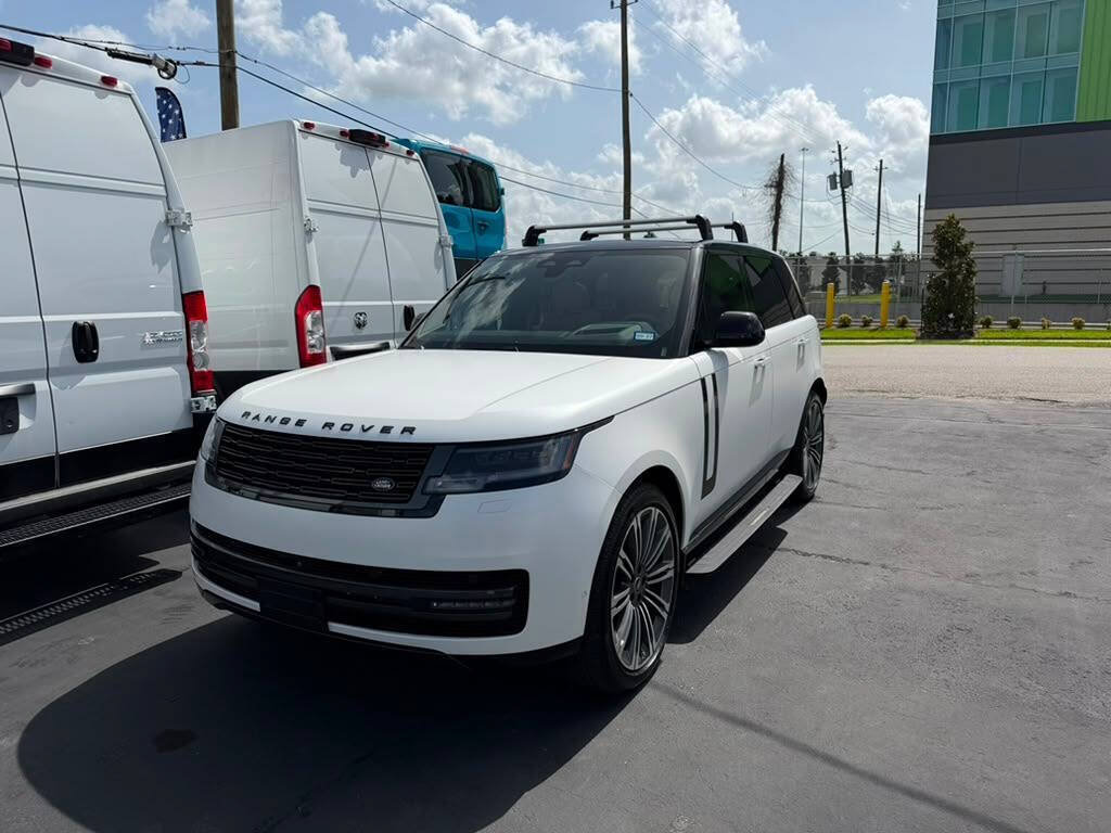 Used 2025 Land Rover Range Rover SE AWD/4WD image 35