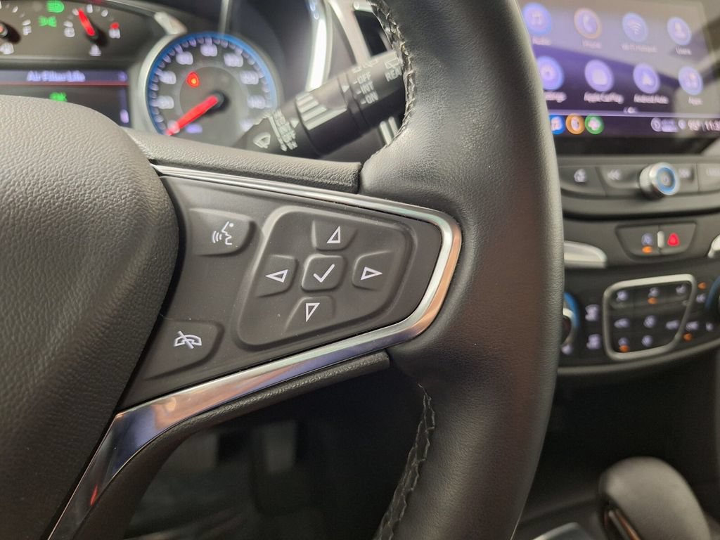 Used 2024 Chevrolet Equinox LT FWD image 22