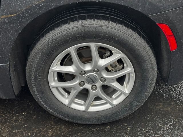 Certified 2022 Chrysler Voyager LX FWD image 11