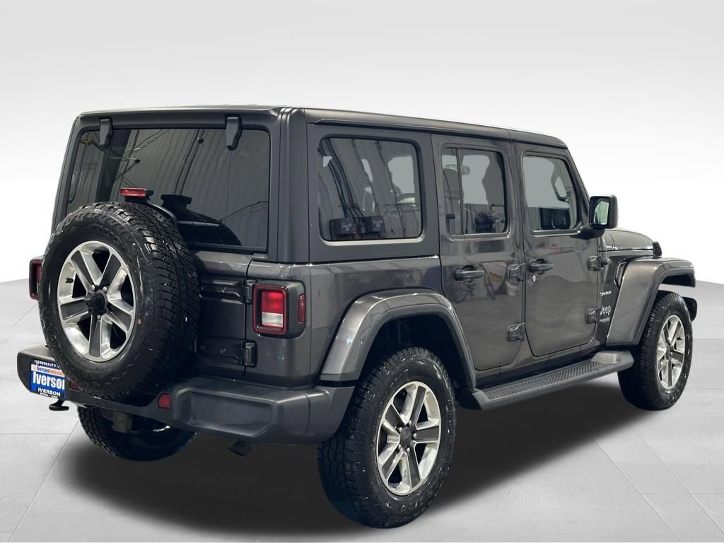 Used 2019 Jeep Wrangler Unlimited Sahara w/ Cold Weather Group AWD/4WD image 7