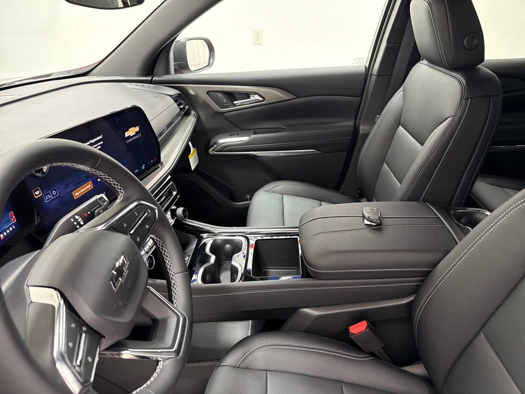 New 2026 Chevrolet Traverse LT w/ Midnight/Sport Edition image 29
