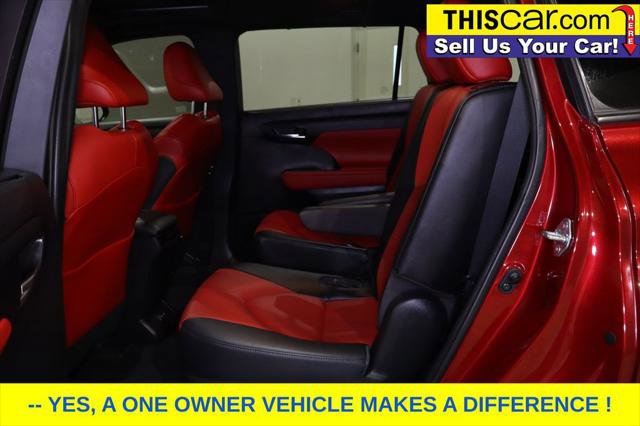 Used 2023 Toyota Highlander XSE image 11