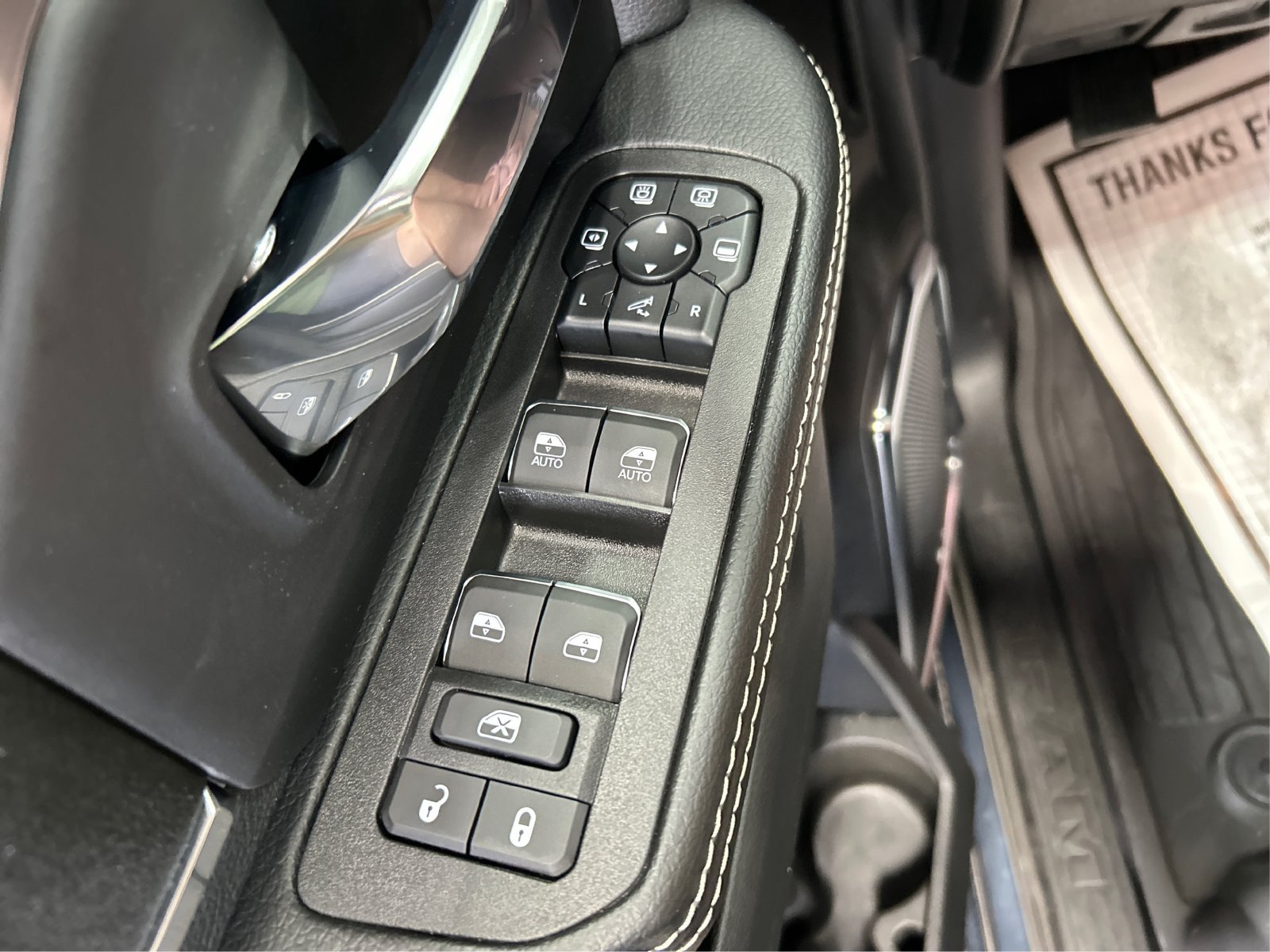 New 2027 RAM 2500 Laramie w/ Night Edition AWD/4WD image 28