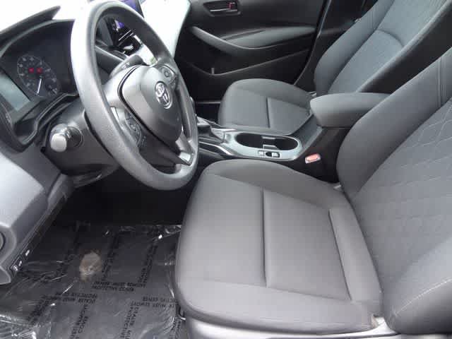 Used 2024 Toyota Corolla LE FWD image 6