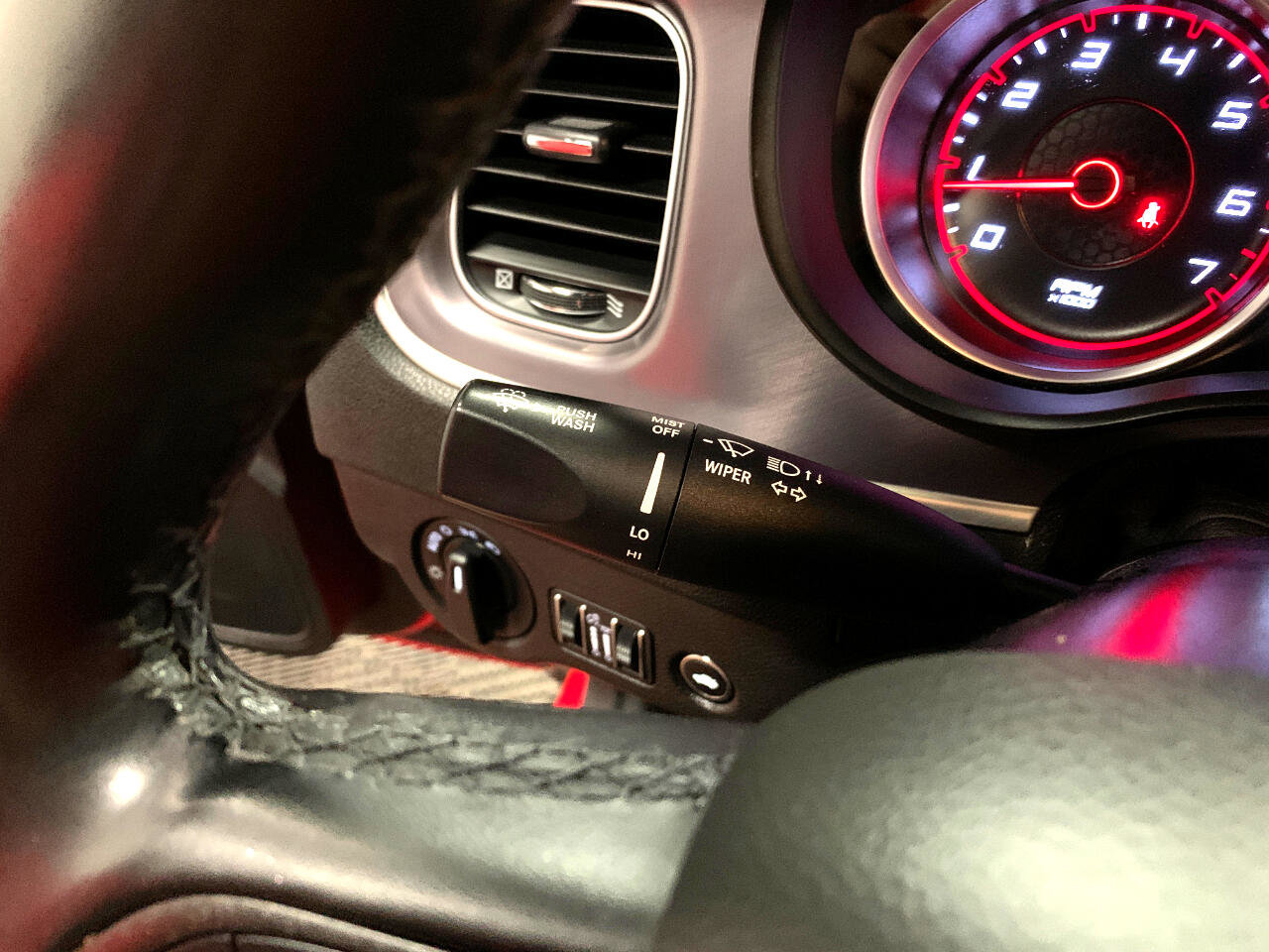 Used 2022 Dodge Charger SXT image 26