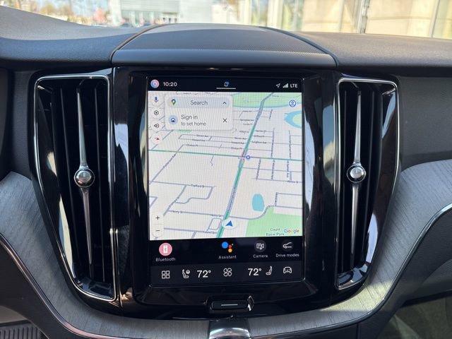 Used 2025 Volvo XC60 B5 Plus AWD/4WD image 23