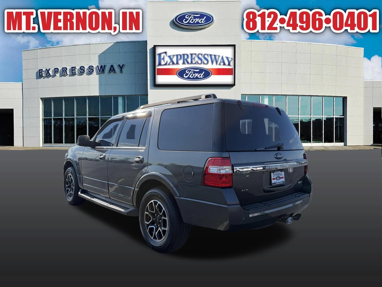 Used 2017 Ford Expedition XLT w/ Equipment Group 202A AWD/4WD image 8
