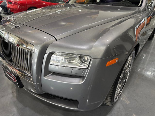 Used 2010 Rolls-Royce Ghost image 35
