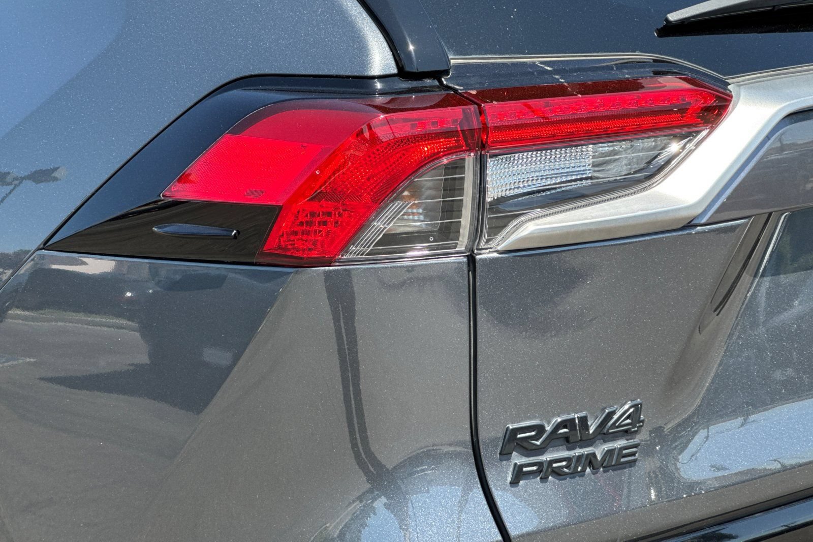 Certified 2023 Toyota RAV4 XSE w/ Weather Package AWD/4WD image 36