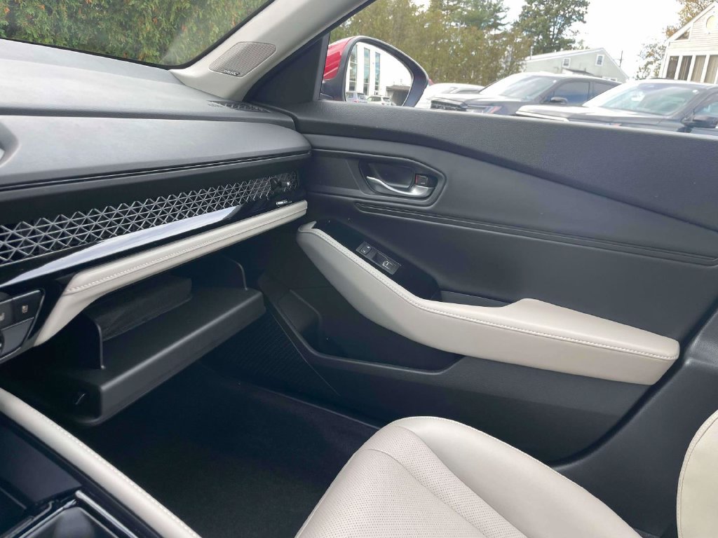 Certified 2023 Honda Accord Touring image 34